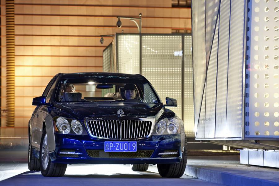  Maybach 62 (V240) 2010 года  (фото 23 из 32)